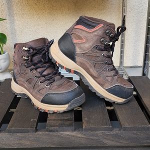KIDS HIKING BOOTS